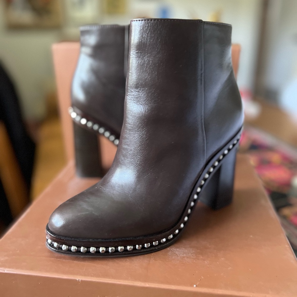 Elegant Brown Leather Ankle Boots with Studded Detail